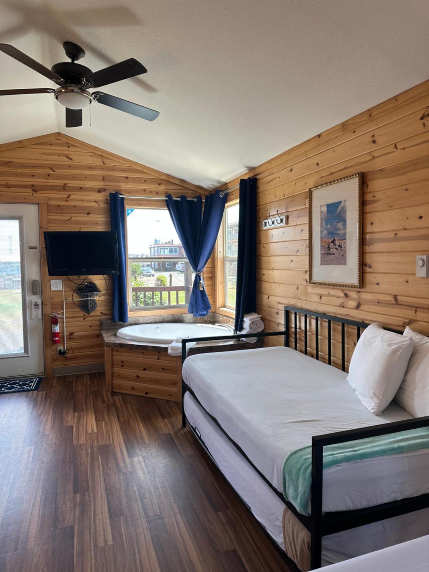 Westport Inn Cabins 외부 사진