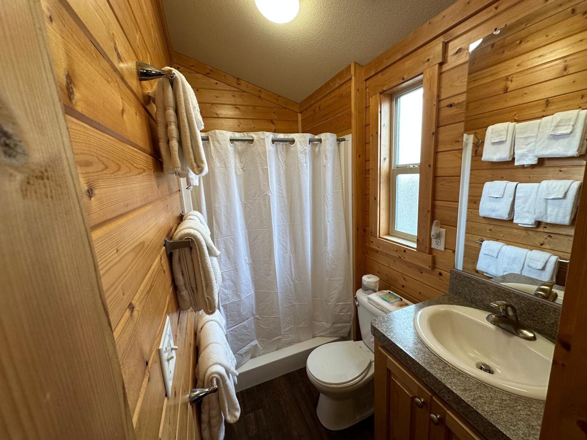 Westport Inn Cabins 외부 사진